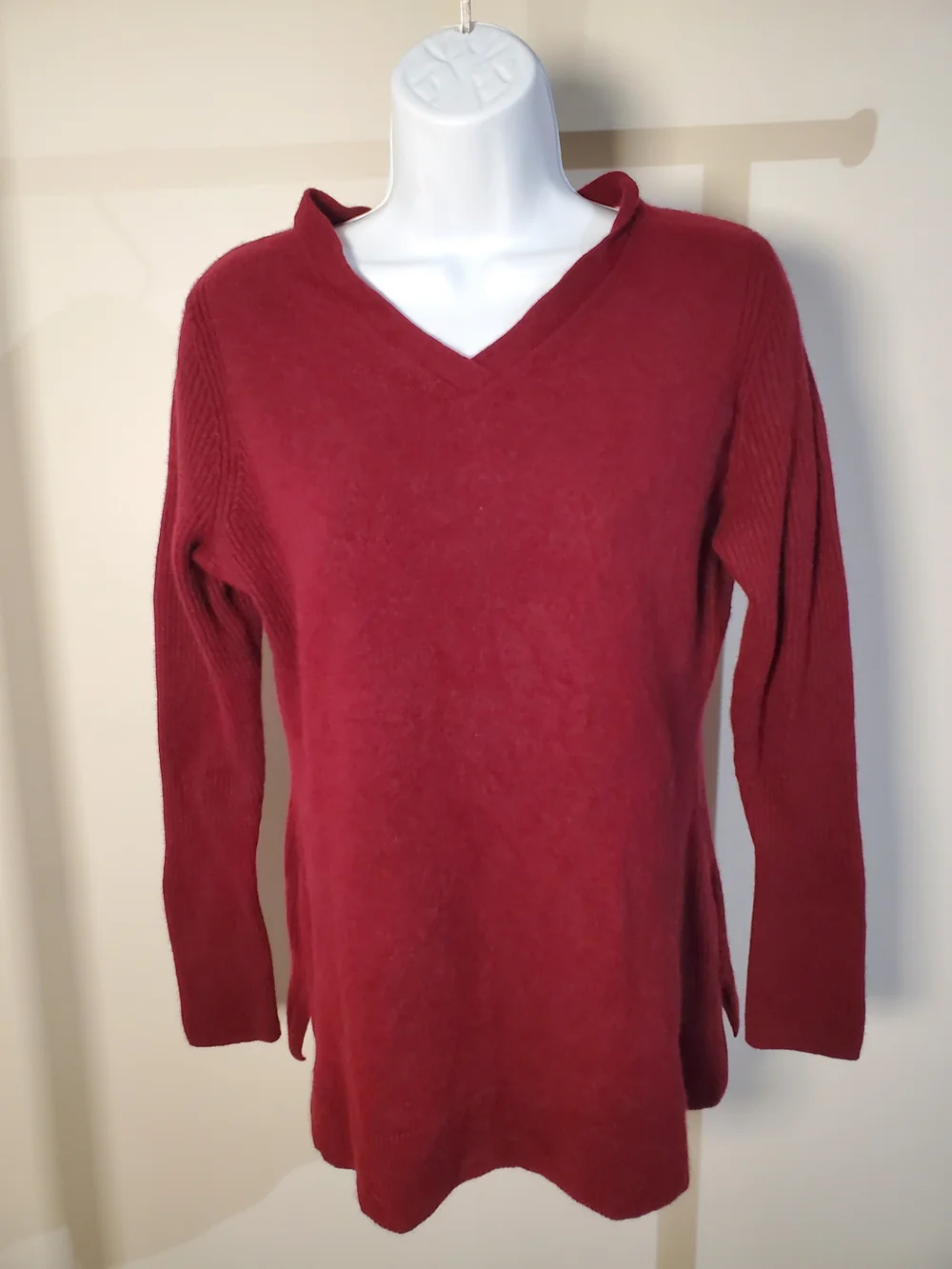 Isaac Mizrahi Live Cashmere V-Neck Tunic Sweater Burgundy Large